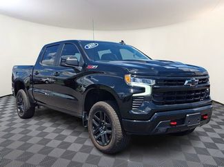 Used 2025 Chevrolet Silverado 1500 LT Trail Boss w/ Convenience Package II AWD/4WD video 1