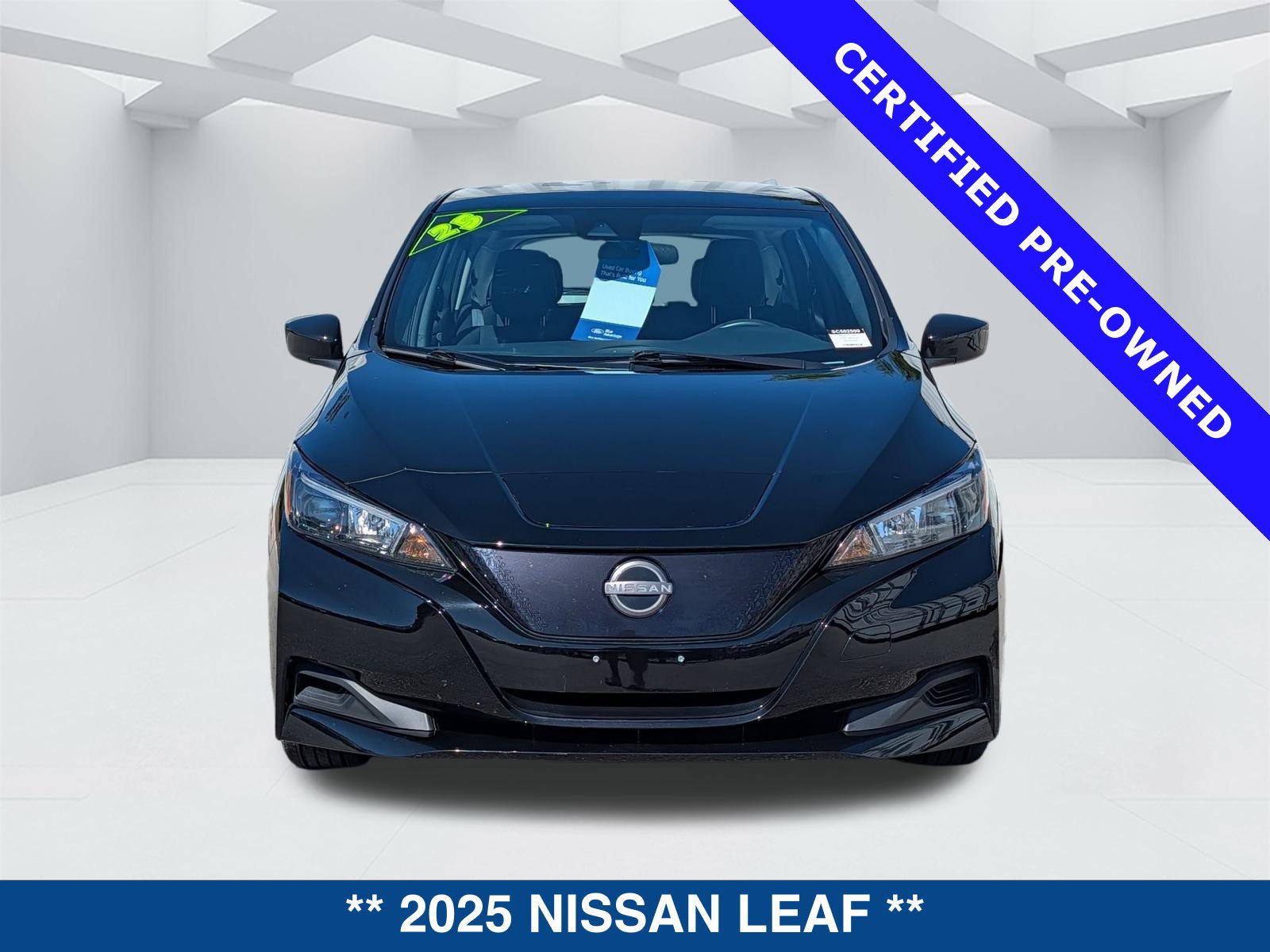 Used 2025 Nissan Leaf S FWD image 9