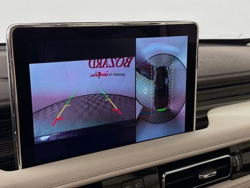 Certified 2024 Lincoln Aviator Black Label AWD/4WD image 17