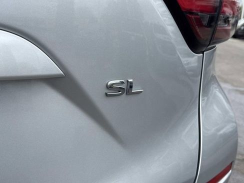Used 2019 Nissan Murano SL FWD image 7