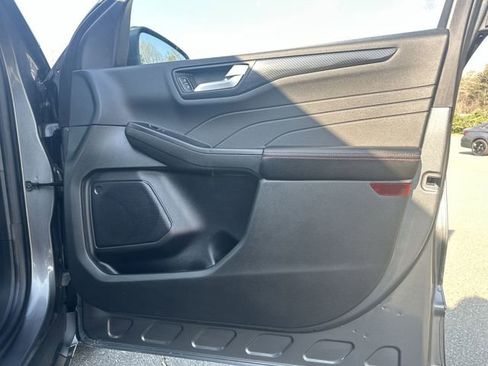 Used 2024 Ford Escape ST-Line image 29