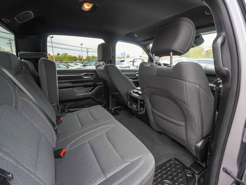 Used 2024 RAM 1500 Big Horn AWD/4WD image 41