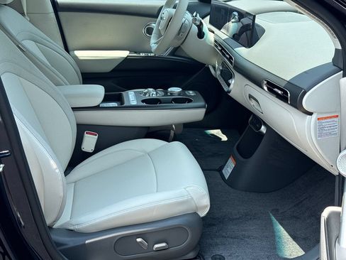 New 2026 Genesis GV60 RWD image 15