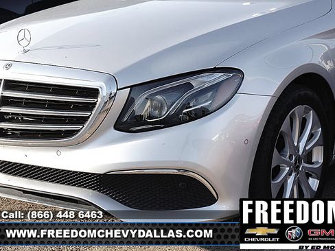Used 2017 Mercedes-Benz E 300 image 5