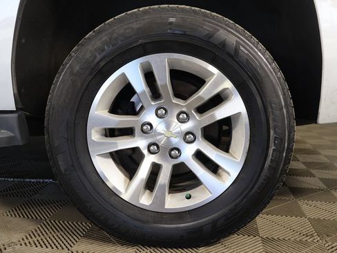 Used 2018 Chevrolet Tahoe LT AWD/4WD image 20