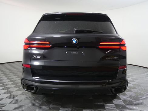 Used 2026 BMW X5 xDrive40i w/ M Sport Package AWD/4WD image 4