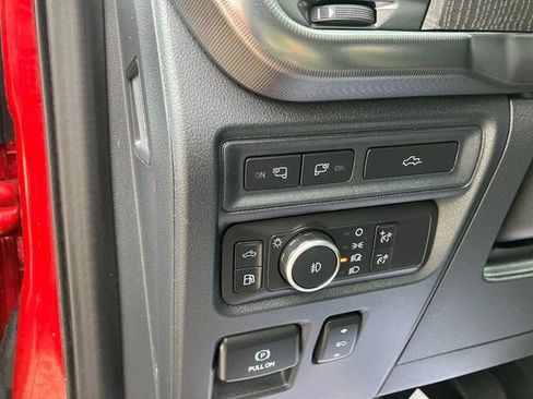 Used 2021 Ford F150 Platinum w/ FX4 Off-Road Package image 21