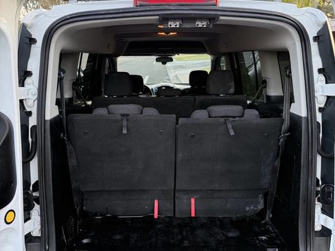 Used 2016 Ford Transit Connect XL image 15