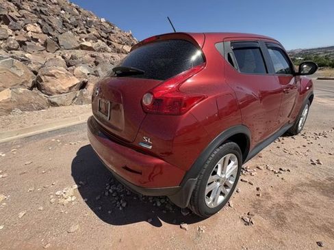 Used 2012 Nissan Juke SL FWD image 5