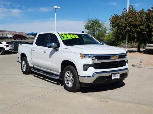 Used 2026 Chevrolet Silverado 1500 LT w/ Protection Package AWD/4WD image 1