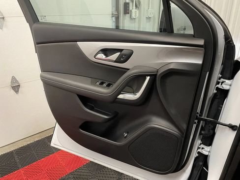 Used 2023 Chevrolet Blazer LT FWD image 26