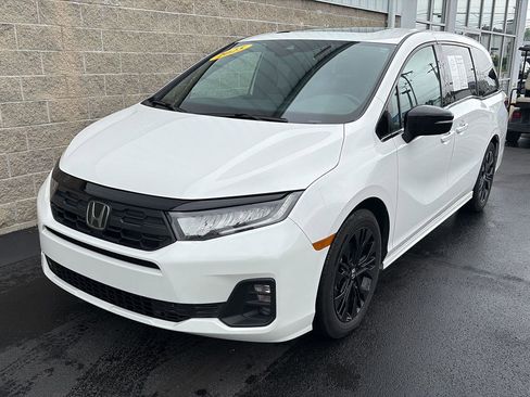 Used 2025 Honda Odyssey Sport-L image 9