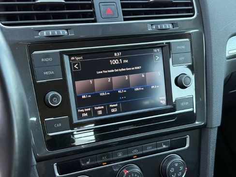 Used 2019 Volkswagen Golf Alltrack S AWD/4WD image 24