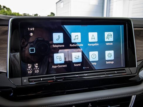 New 2026 Volkswagen Atlas SE image 41