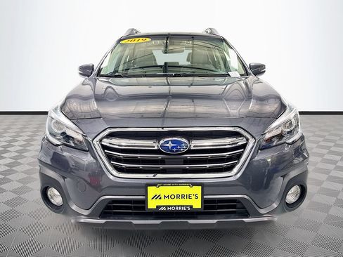 Used 2019 Subaru Outback 2.5i Limited AWD/4WD image 2