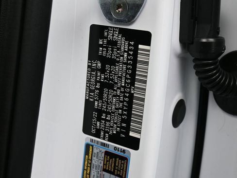 Used 2023 Kia Telluride S w/ S Sunroof Package image 17