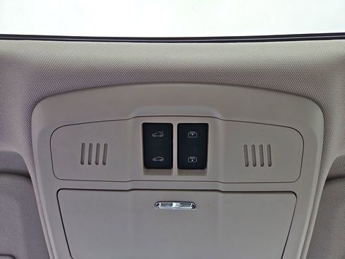 Used 2019 Buick Envision Essence image 21