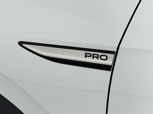 Used 2021 Volkswagen ID.4 Pro w/ ID.4 Protection Package image 12