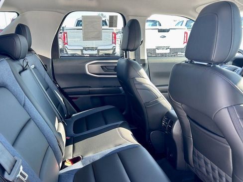 New 2025 Ford Bronco Sport Outer Banks AWD/4WD image 17