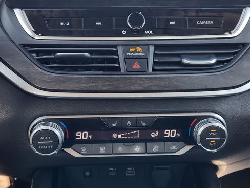 Used 2023 Nissan Altima 2.5 SL image 18