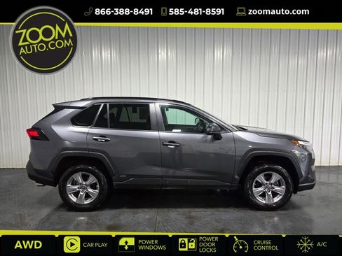 Used 2023 Toyota RAV4 LE AWD/4WD image 1