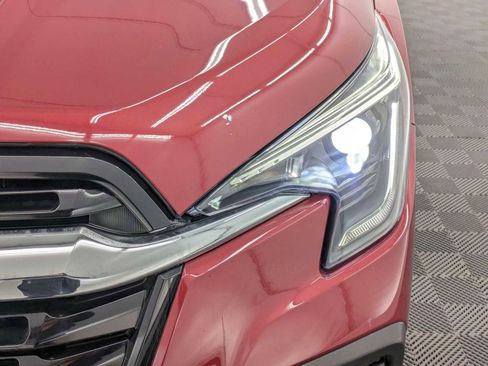 Used 2024 Subaru Ascent Premium w/ Convenience Package image 10