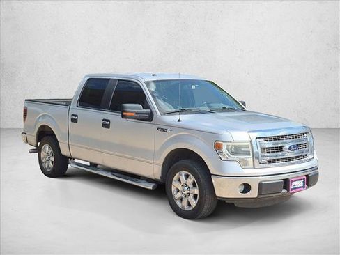 Used 2014 Ford F150 XLT w/ Equipment Group 302A Luxury RWD image 3