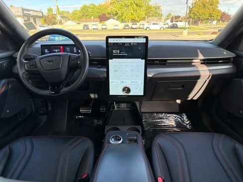 Used 2021 Ford Mustang Mach-E Premium w/ Equipment Group 301A AWD/4WD image 17
