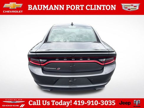 Used 2018 Dodge Charger GT AWD/4WD image 4