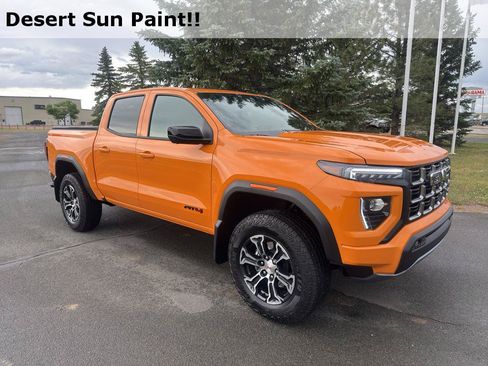 Used 2025 GMC Canyon AT4 w/ Technology Plus Package AWD/4WD image 2