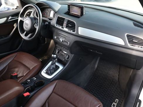 Used 2018 Audi Q3 2.0T Premium FWD image 21