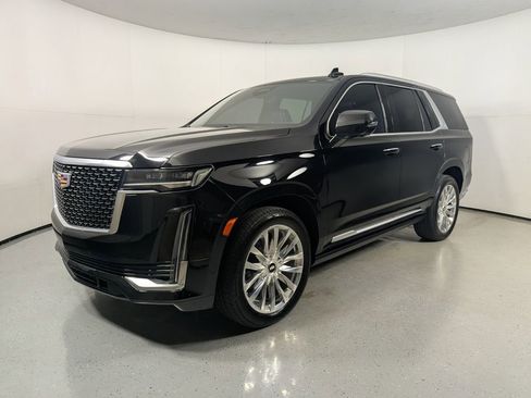 Used 2021 Cadillac Escalade Premium Luxury w/ Driver Assist Tech Package image 3