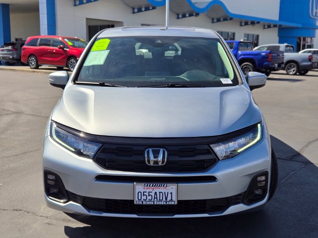 Certified 2026 Honda Odyssey EX-L image 2