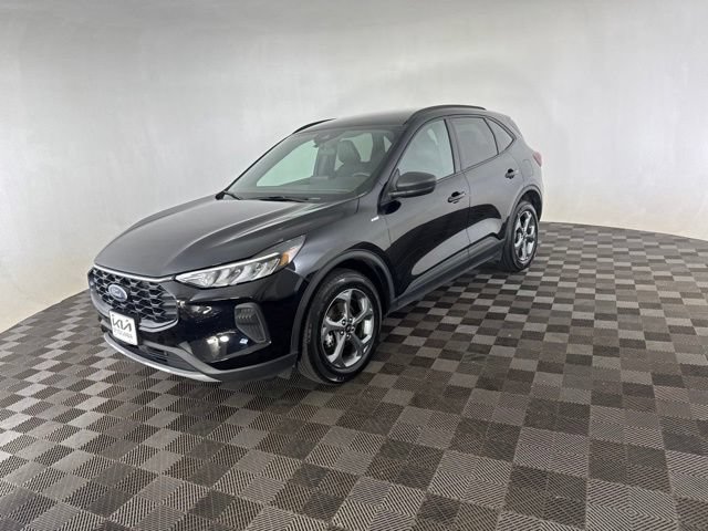 Used 2025 Ford Escape ST-Line AWD/4WD image 5