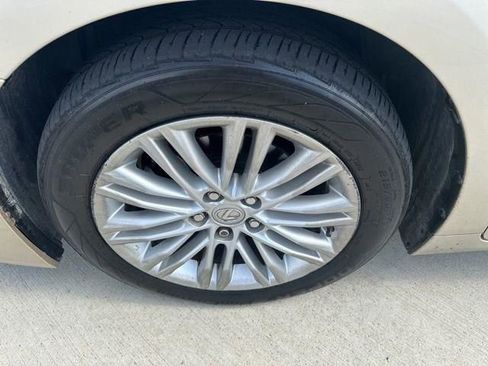 Used 2016 Lexus ES 350 w/ Premium Package w/Wood Trim image 29