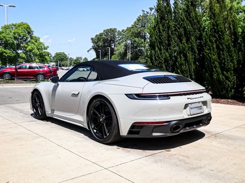 Used 2024 Porsche 911 Carrera 4 GTS AWD/4WD image 8