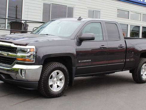 Used 2016 Chevrolet Silverado 1500 LT w/ True North Edition AWD/4WD image 2