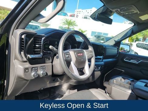 Used 2024 GMC Sierra 1500 SLT w/ X31 Off-Road Package image 27