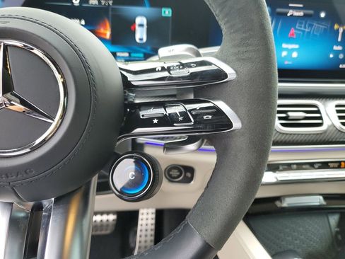 Used 2025 Mercedes-Benz GLE 63 AMG S image 25