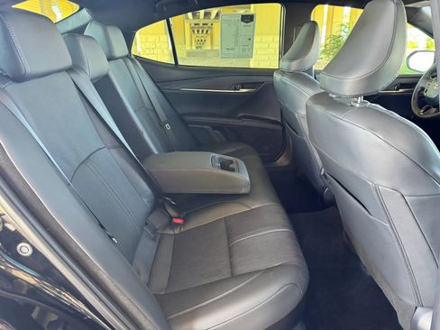 Used 2025 Toyota Camry XSE FWD image 24