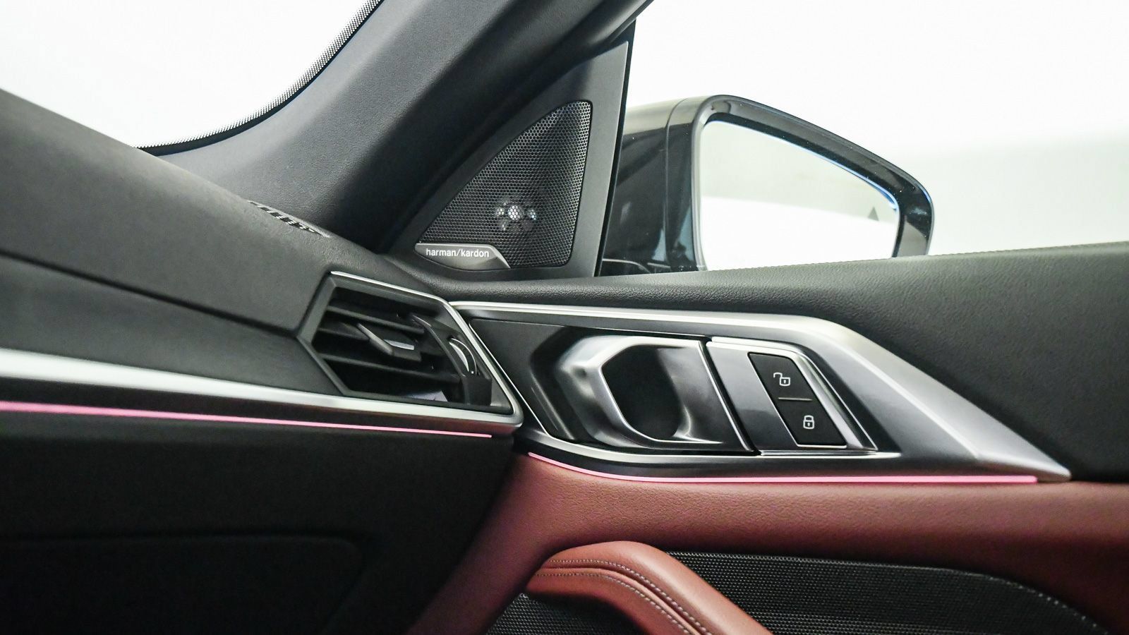 Certified 2023 BMW 430i Convertible w/ M Sport Package RWD image 21