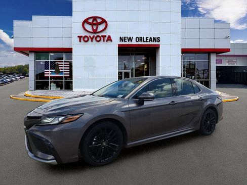 Used 2024 Toyota Camry XSE FWD image 1
