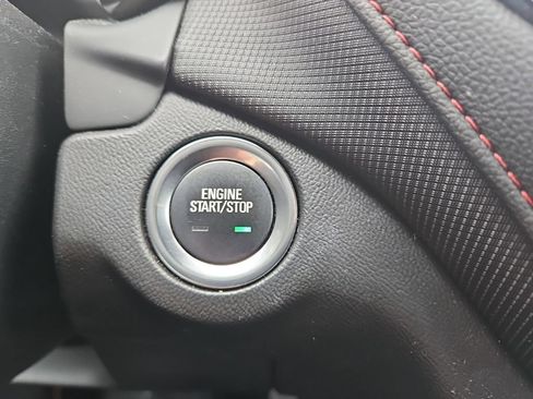 Used 2022 Chevrolet Equinox RS w/ RS Leather Package FWD image 22
