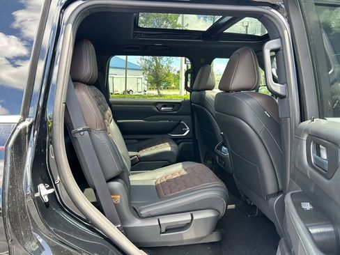 New 2026 Nissan Armada Platinum RWD image 48