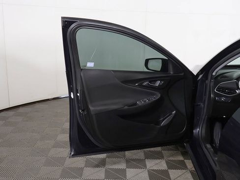 Used 2023 Chevrolet Malibu LS FWD image 15