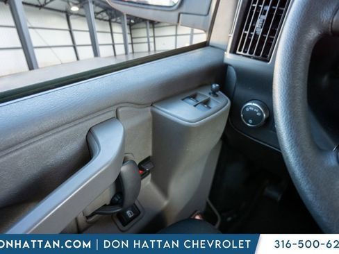 Used 2024 GMC Savana 2500 w/ Driver Convenience Package image 20