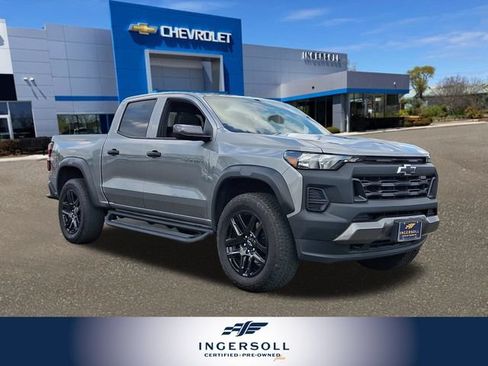 Used 2025 Chevrolet Colorado Trail Boss AWD/4WD image 1