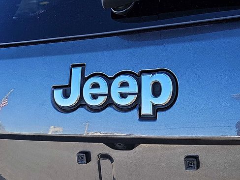 Used 2019 Jeep Grand Cherokee Summit w/ Platinum Series Group image 33