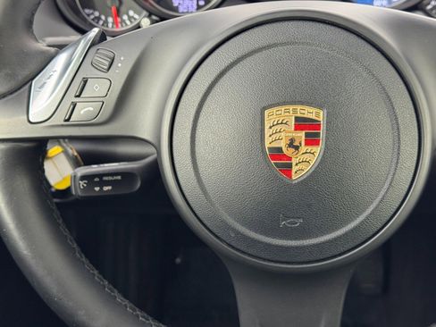 Used 2014 Porsche Cayenne image 20