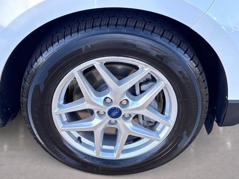 Used 2022 Ford Edge SEL AWD/4WD image 11